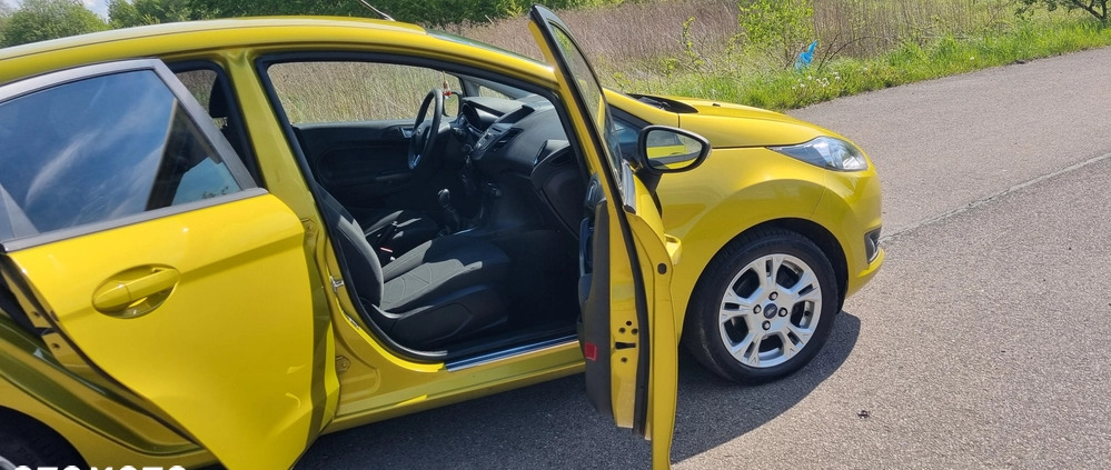 Ford Fiesta cena 27800 przebieg: 141000, rok produkcji 2013 z Polanica-Zdrój małe 631